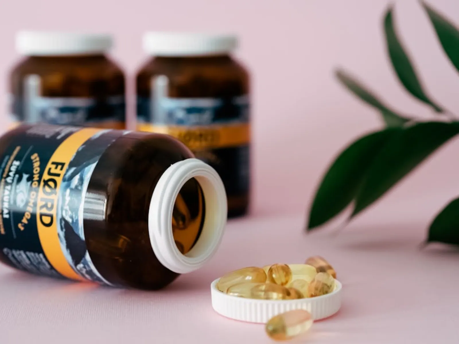 Bodystore vs Eco Supplements 2026: hälsobutikerna jämförda